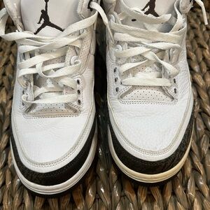 Nike Air Jordan 3 Mocha 2108. Men’s Size 9.